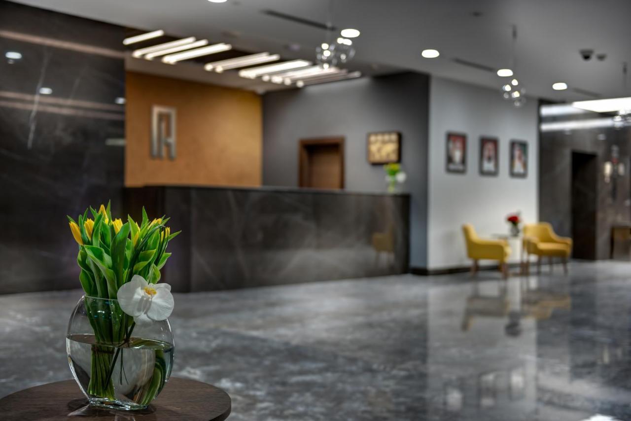 Abar Hotel Apartments Dip-1 دبي المظهر الخارجي الصورة