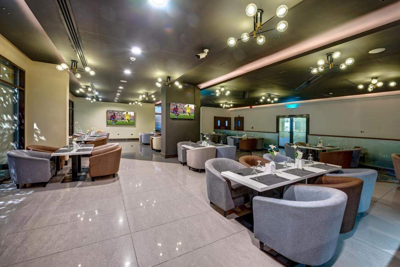 Abar Hotel Apartments Dip-1 دبي المظهر الخارجي الصورة